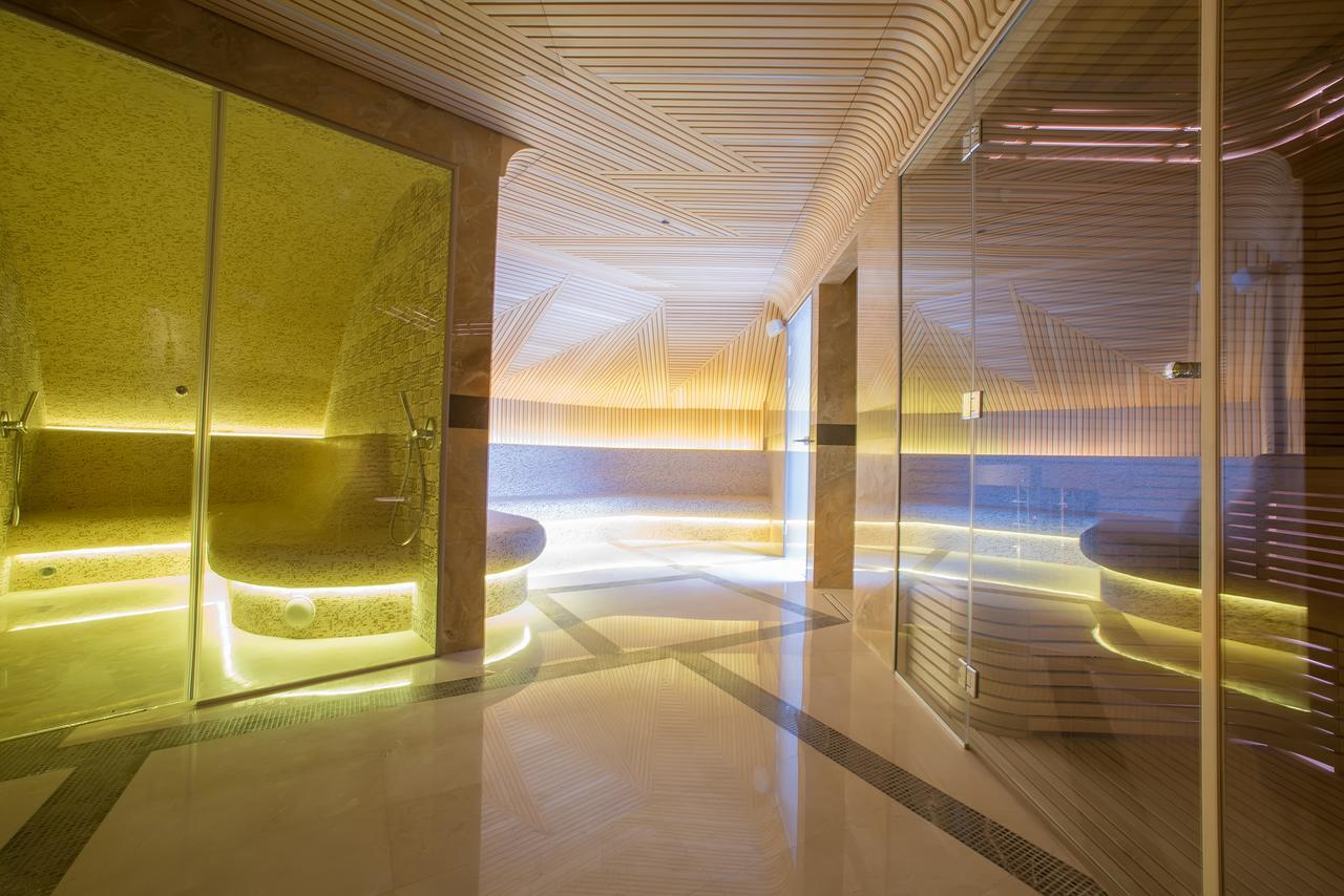 Boutique Hotel La Roche Tivat Ngoại thất bức ảnh