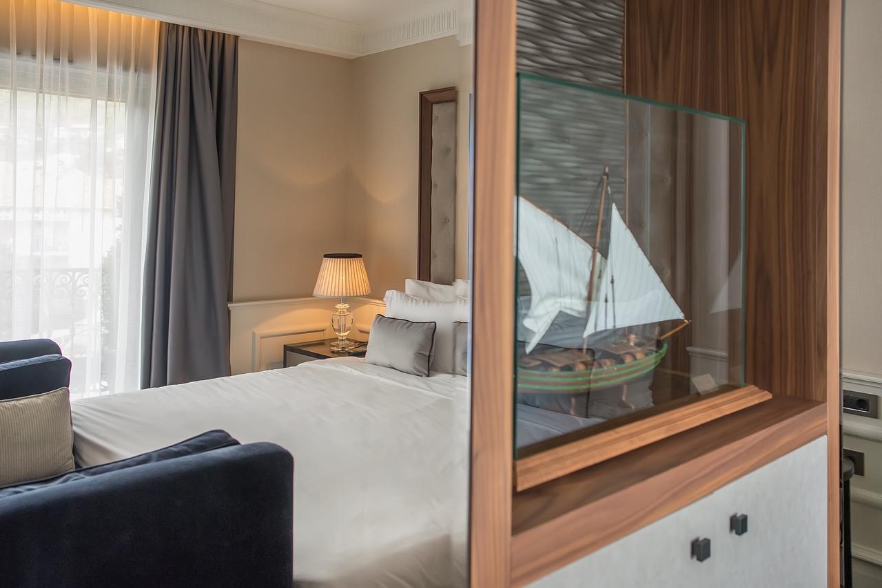 Boutique Hotel La Roche Tivat Ngoại thất bức ảnh
