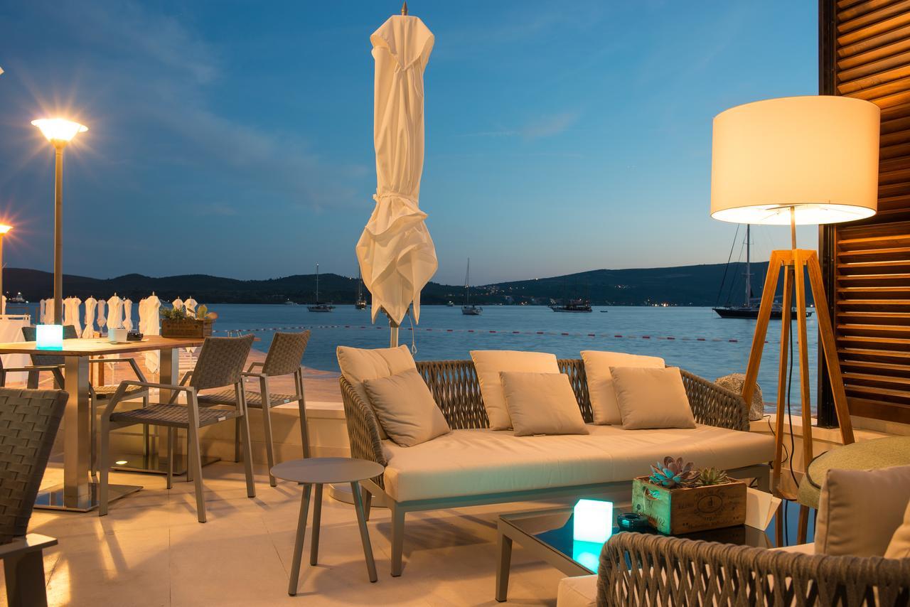 Boutique Hotel La Roche Tivat Ngoại thất bức ảnh
