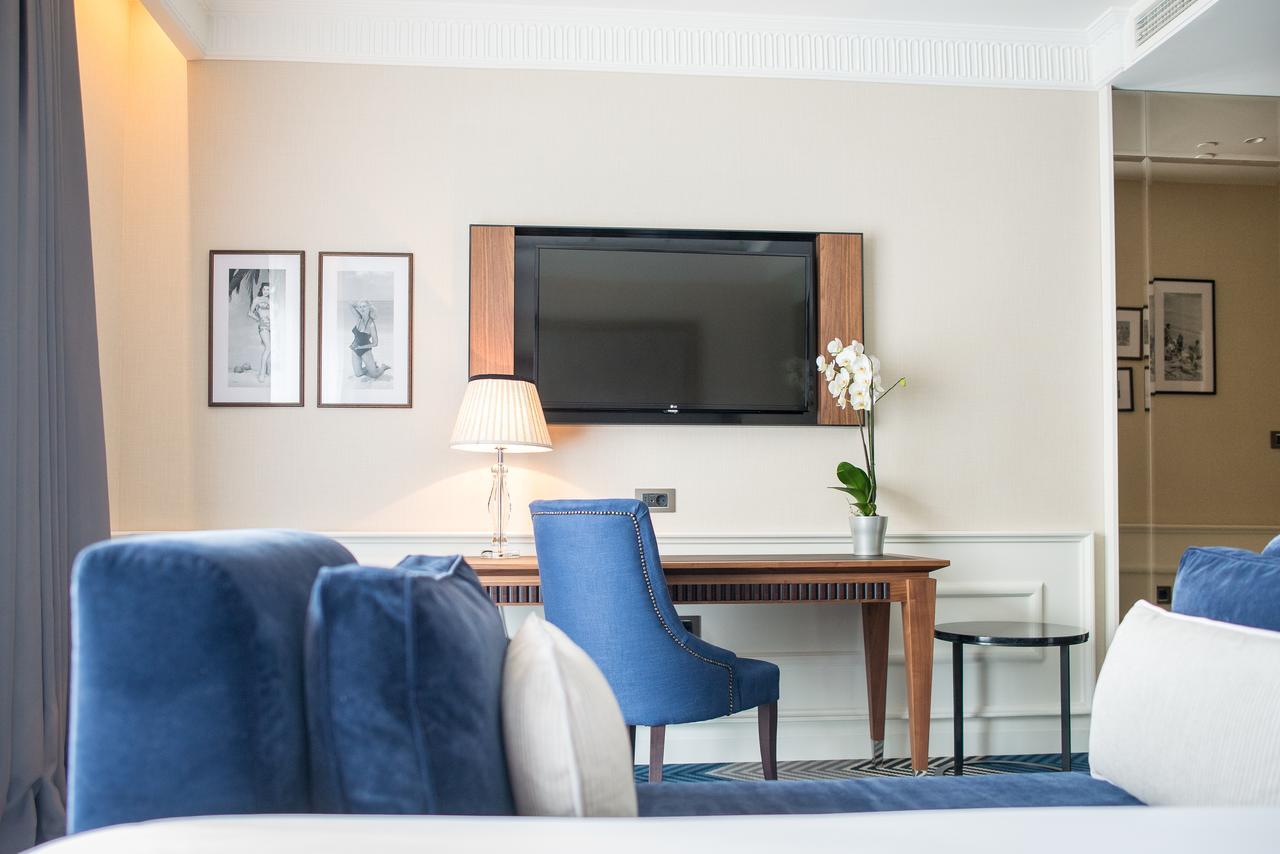 Boutique Hotel La Roche Tivat Ngoại thất bức ảnh
