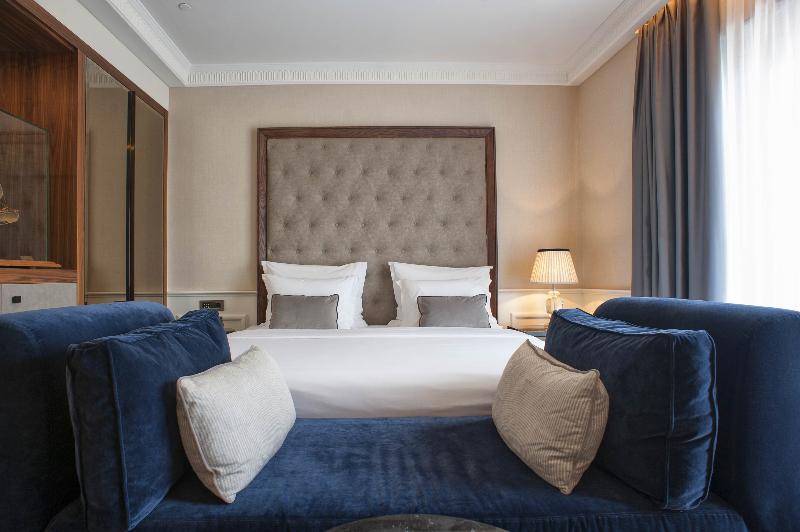 Boutique Hotel La Roche Tivat Ngoại thất bức ảnh